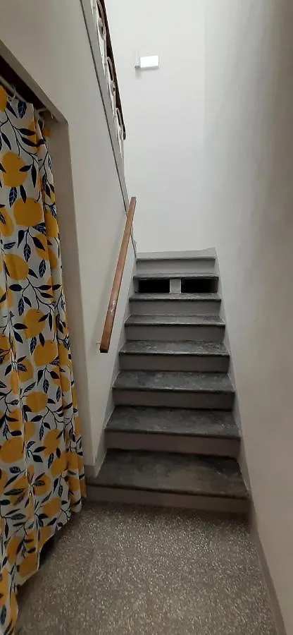 La Casa Gialla Del Ristoro Agricolo Vecchiano 0*,  Italy